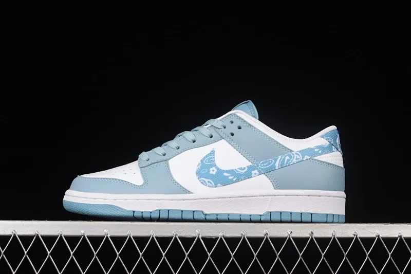 All Categories Nk SB Dunk Series Nk SB Dunk Low Low-top Sneakers C Version Nk Dunk Low "Green/blue paisley" SB Smashing Backboard Fashion Casual Sneakers DH4401-101